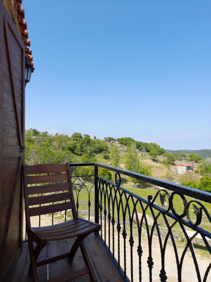 Sari Keci Tas Otel İmroz Екстериор снимка