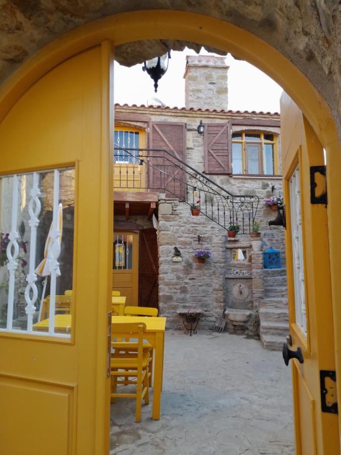 Sari Keci Tas Otel İmroz Екстериор снимка