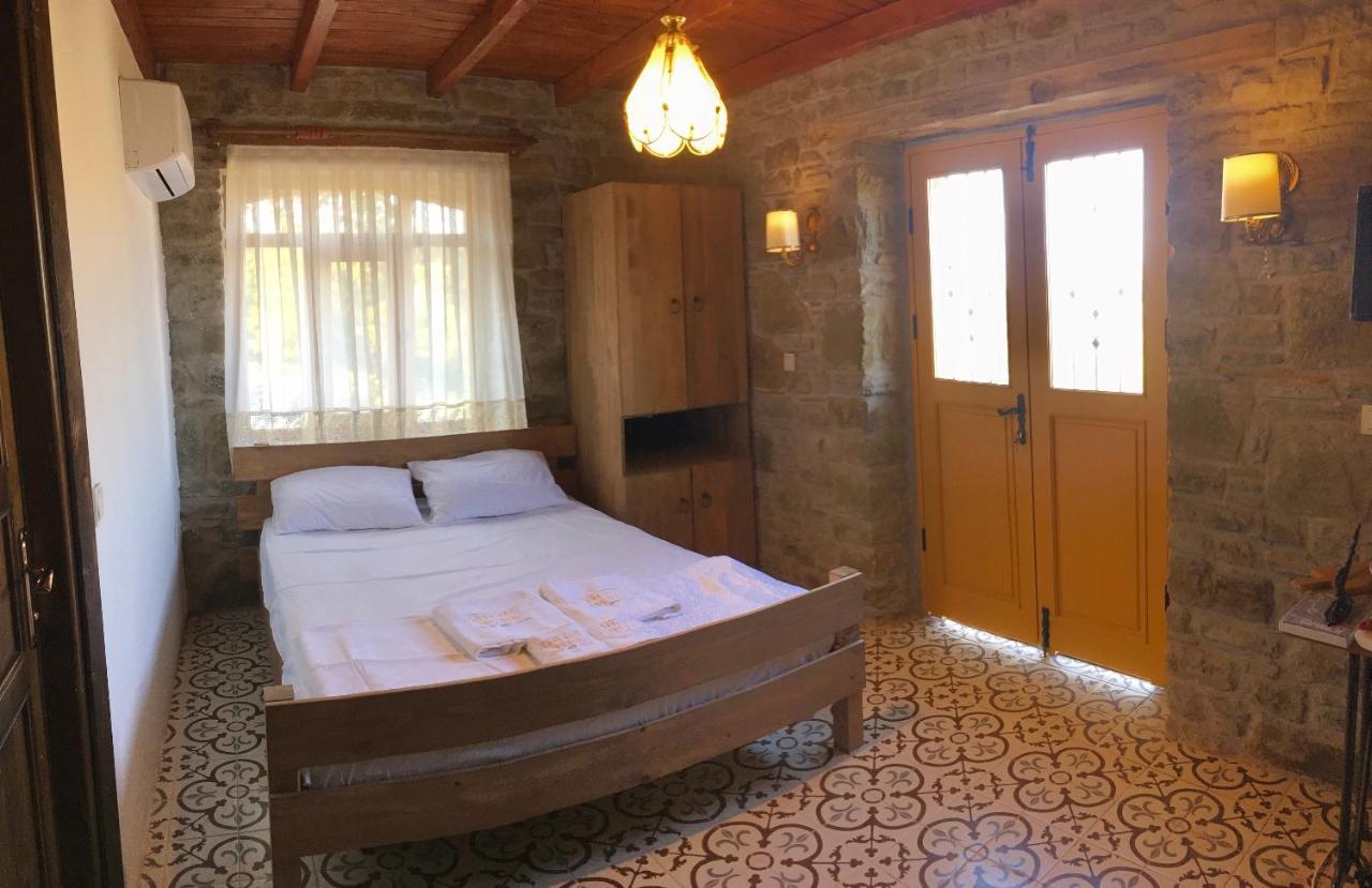 Sari Keci Tas Otel İmroz Екстериор снимка