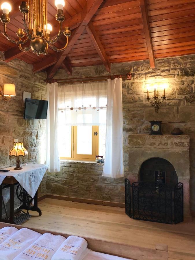 Sari Keci Tas Otel İmroz Екстериор снимка