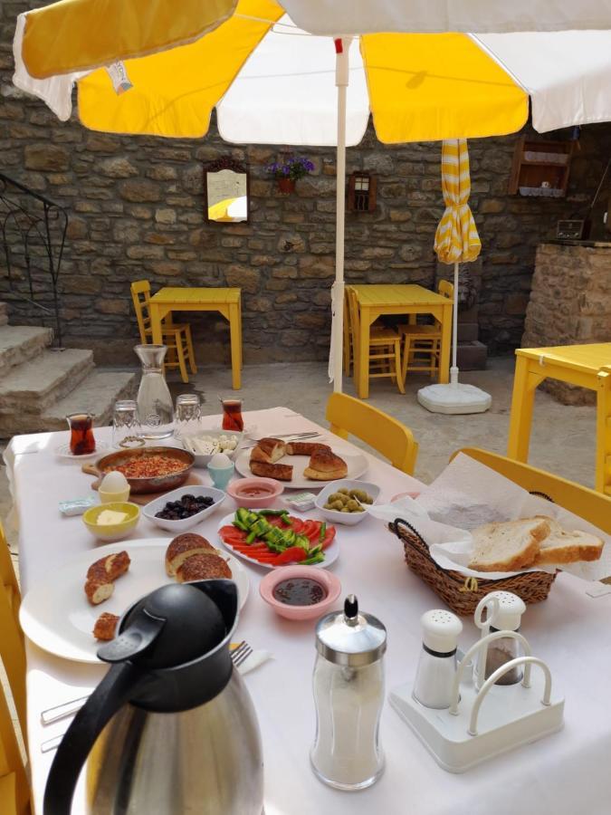 Sari Keci Tas Otel İmroz Екстериор снимка